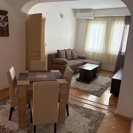Kumani Villa